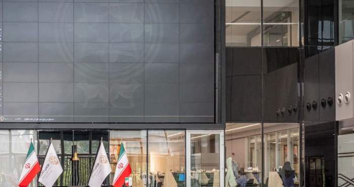 بورس در حصار بیاعتمادی بورس در حصار بیاعتمادی