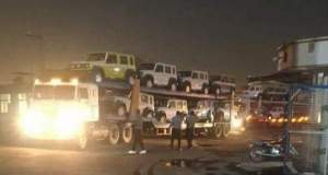 ترخیص ۳۰۰۰ دستگاه خودروی وارداتی از بندر شهید رجایی با پیگیری دستگاه قضایی