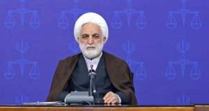 بدهی‌های بانک آینده به بانک ملی منتقل نمی‌شود/ برخی گمان می‌کنند با سهامداران متخلف یا مجرم برخورد نمی‌شود