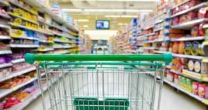 تب بالای قیمت خوراکی در سبد مصرف فقرا | تورم مسکن و اجاره از خوراکی‌ها جاماند