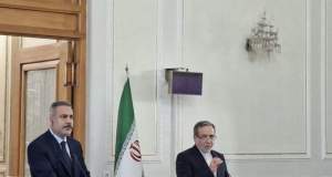 عراقچی: در آینده نزدیک شاهد گشایش سرکنسولگری ایران در وان خواهیم بود