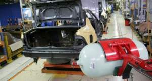 اجرای طرح رایگان دوگانه‌سوز کردن خودروها؛ مردم راضی‌اند؟