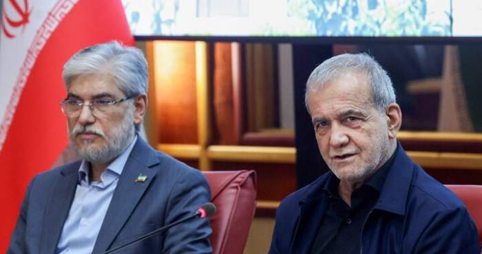 پزشکیان: استمرار درگیریها به نفع هیچ طرفی نیست پزشکیان: استمرار درگیریها به نفع هیچ طرفی نیست