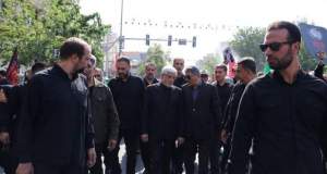 حضور عارف در آیین تشییع پیکر مطهر امام شهید انقلاب