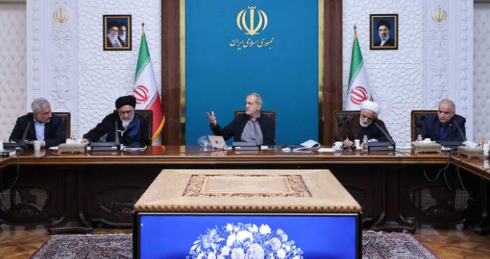 پزشکیان: اژهای و قالیباف با تمام توان، همراه ما در مسیر احقاق حقوق ایران هستند پزشکیان: اژهای و قالیباف با تمام توان، همراه ما در مسیر احقاق حقوق ایران هستند
