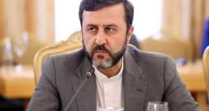 غریب آبادی: تنگه هرمز فقط با فرمان ایران بسته و باز می‌شود