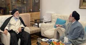 تأکید خاتمی بر فعال بودن دیپلماسی و دستیابی به صلح شرافتمندانه